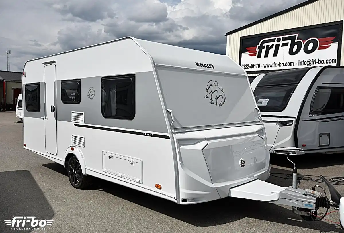 Knaus 460 EU Sport, Långbäddar — bild 1 av 26