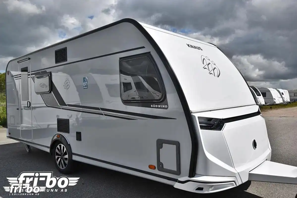 Knaus 540 FDK Südwind, Barnkammare — bild 1 av 17