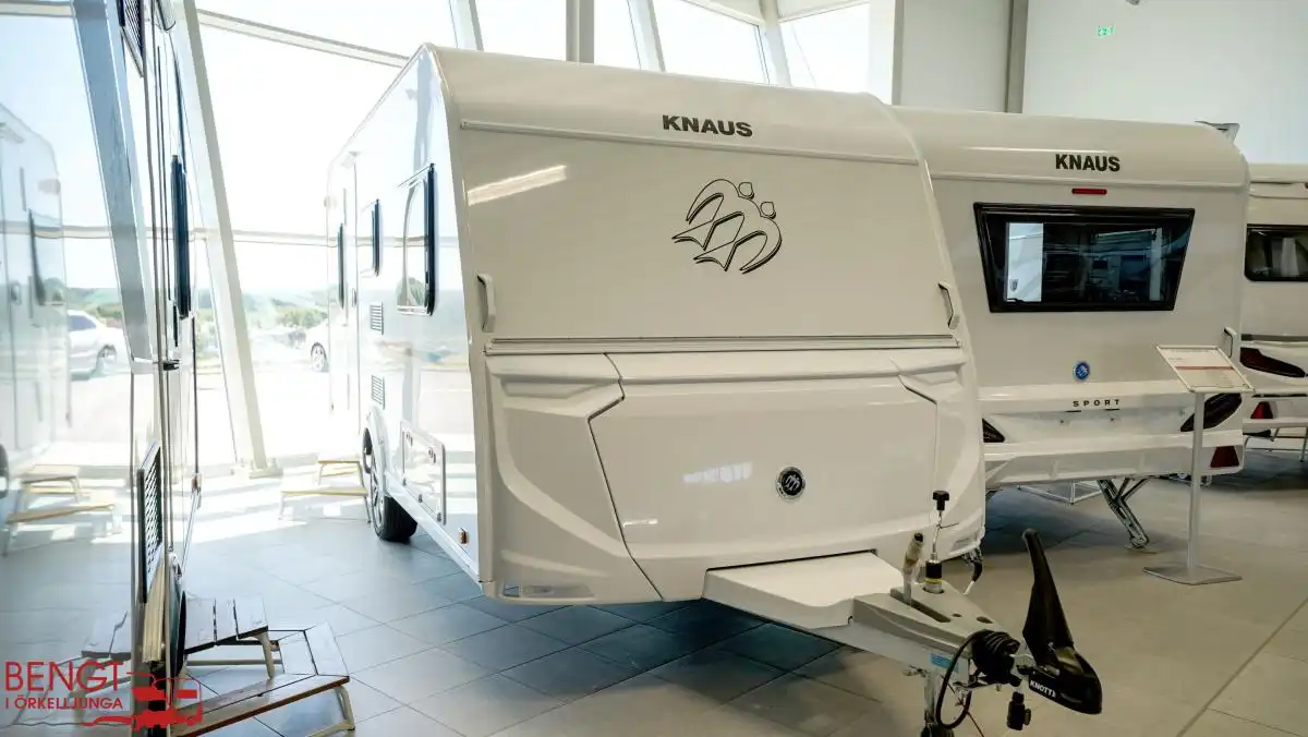 Knaus Sport 460 EU | Långbäddar | SOMMARKAMPANJ — bild 1 av 22