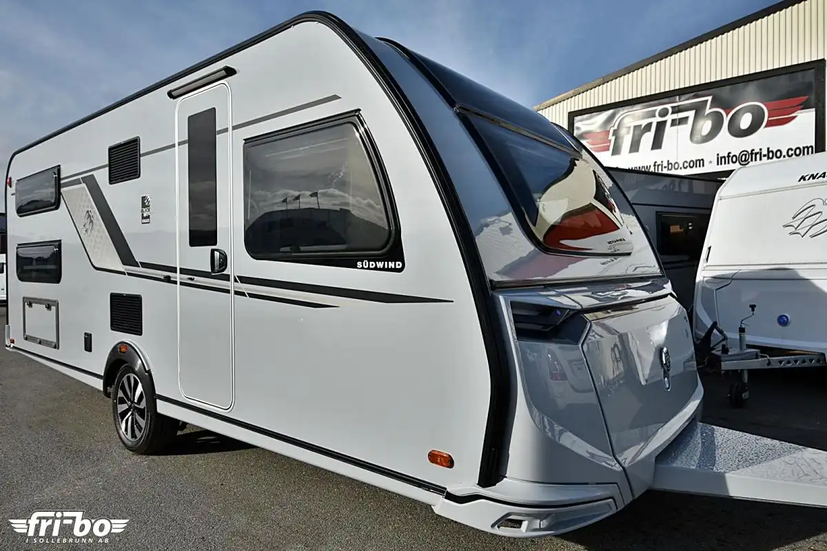 Knaus 580 UK Südwind Black Selection, Barnkammare — bild 1 av 37