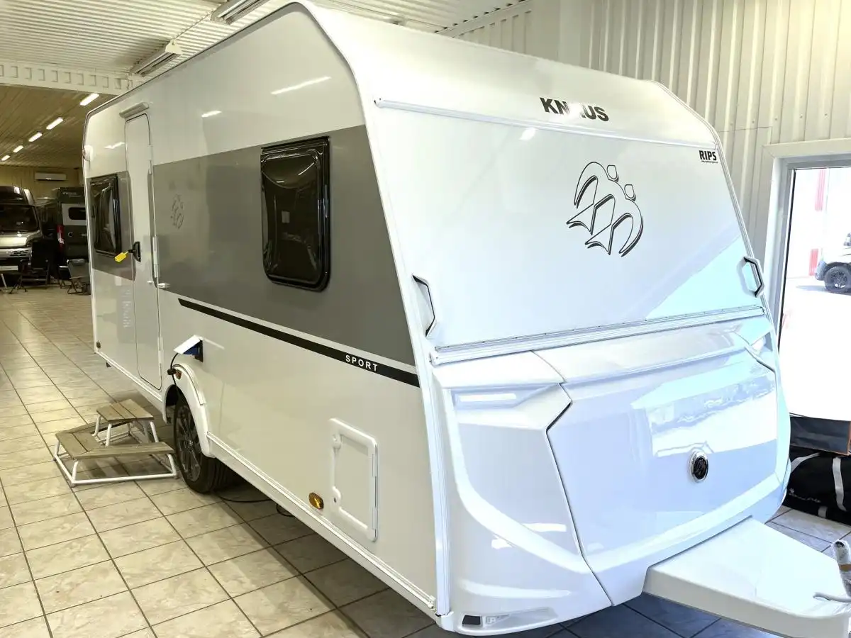 Knaus Sport 450 FU — bild 1 av 19
