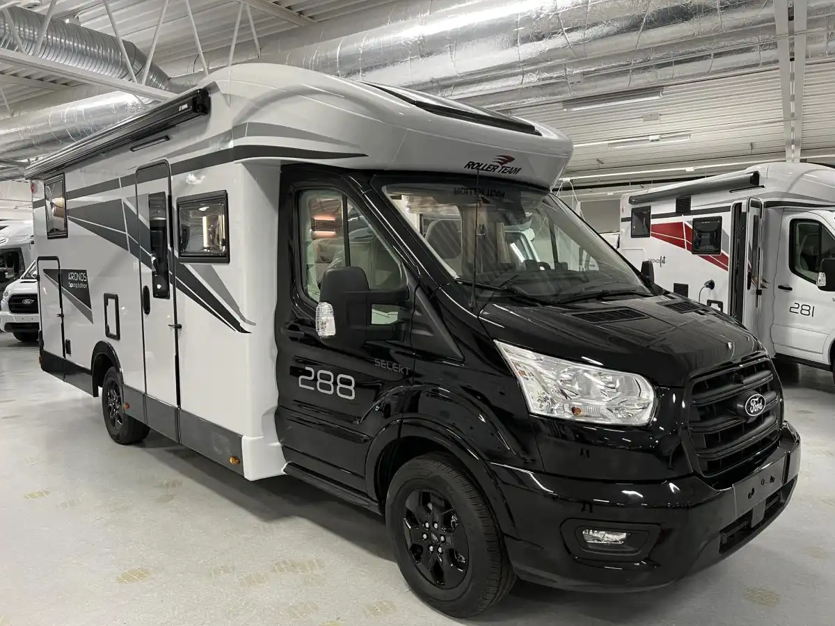 Roller Team Kronos 288 TL Spring Edition — bild 1 av 18