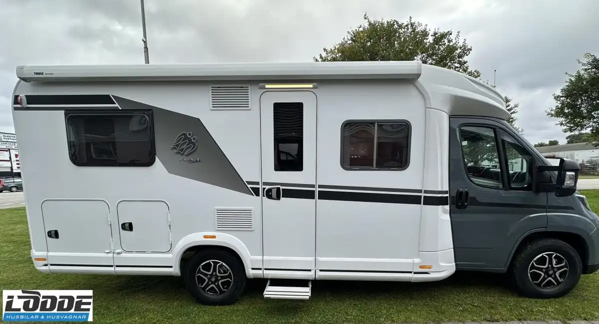 Knaus L!VE TI PLATINUM SELECTION 650 MF — bild 1 av 13