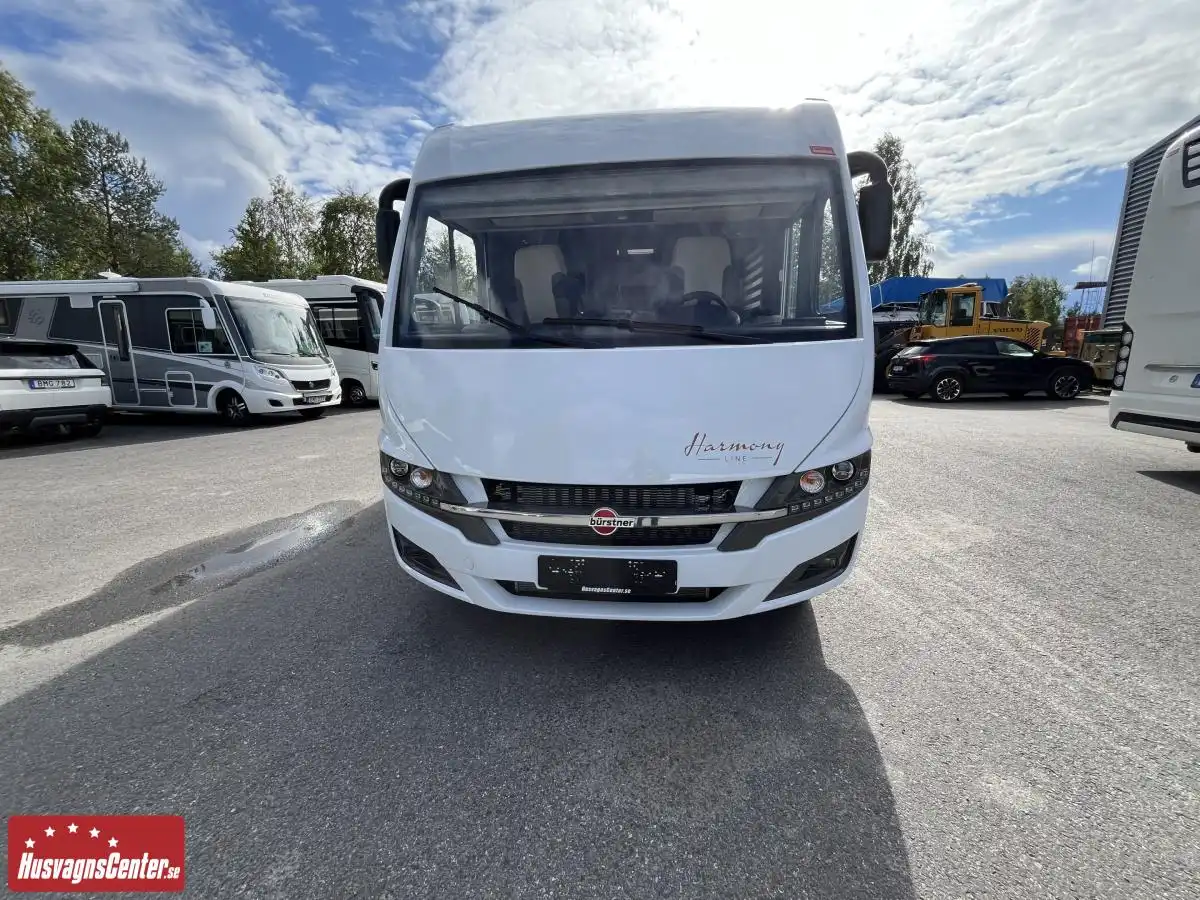 Bürstner Lyseo I 736 Harmony Line, Fiat 2,2 Mjet - 180 hk HD - 4400 kg - Automat — bild 1 av 19